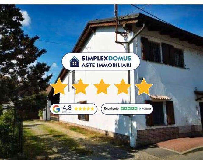 Casa con 6 locali in vendita in Vittorio Emanuele II, Torrione, Vinzaglio