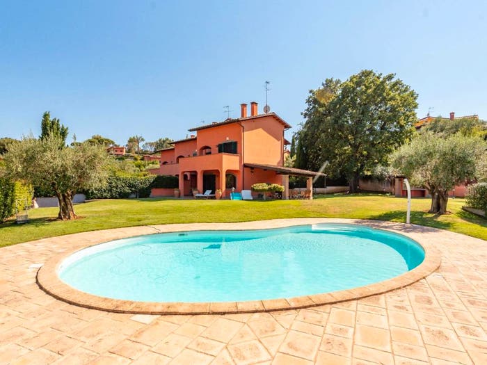 Casa con 5 locali in vendita in Via Fontana Vecchia, Frascati