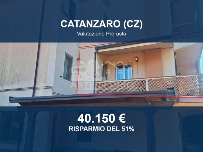 Appartamento trilocale in vendita in Via Monsignor Girolamo Rocca, Siano Pontegrande Sant'Elia, Catanzaro