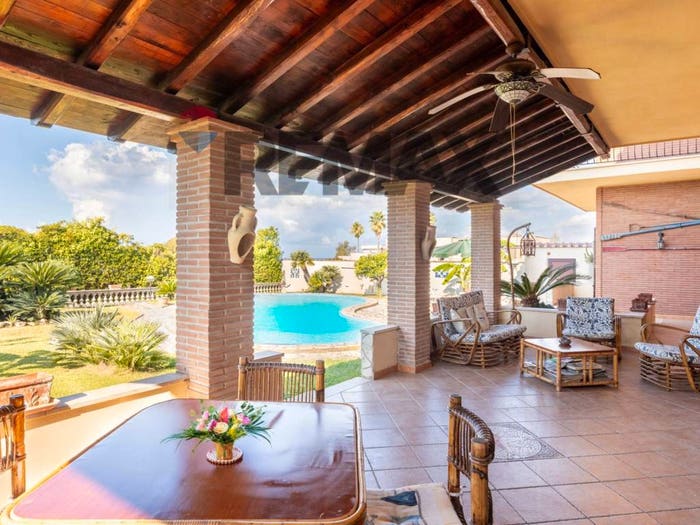 Casa con 6 locali in vendita in via giuseppina, Cocchino, Anzio