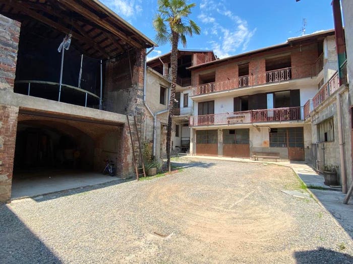Casa quadrilocale in vendita in Via della Vittoria, Chiavazza, Biella