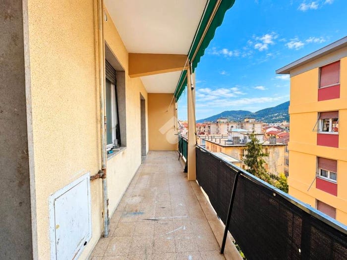 Appartamento trilocale in vendita in Via Domenico Fiasella, La Scorza Fossitermi, La Spezia