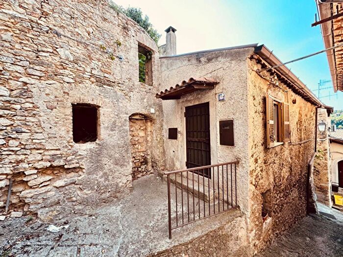 Appartamento bilocale in vendita in Via Settembre, Poggio Nativo