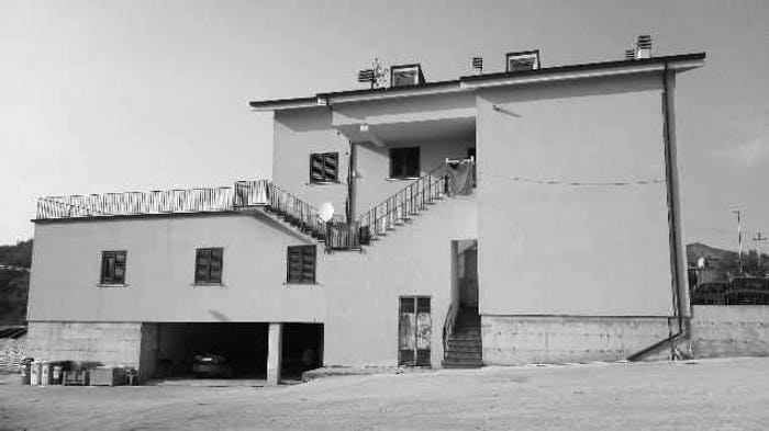 Casa bilocale in vendita in Località faiete, Rocca Santa Maria