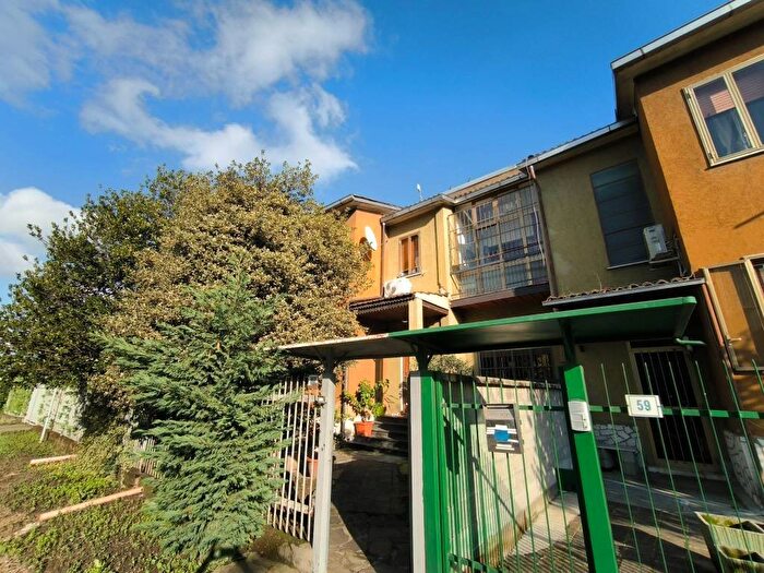 Casa quadrilocale in vendita in Viale Trieste, Centro, Sant'Angelo Lodigiano