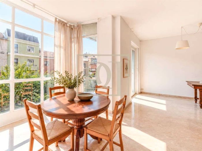 Appartamento quadrilocale in vendita in Via Frapolli, Argonne Corsica, Milano
