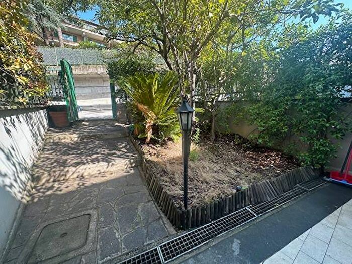 Casa quadrilocale in vendita in Via Aldo Maria Scalise, La Giustiniana, Roma