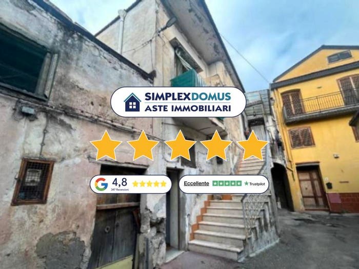 Appartamento con 6 locali in vendita in Via San Giuseppe, Centro, San Valentino Torio