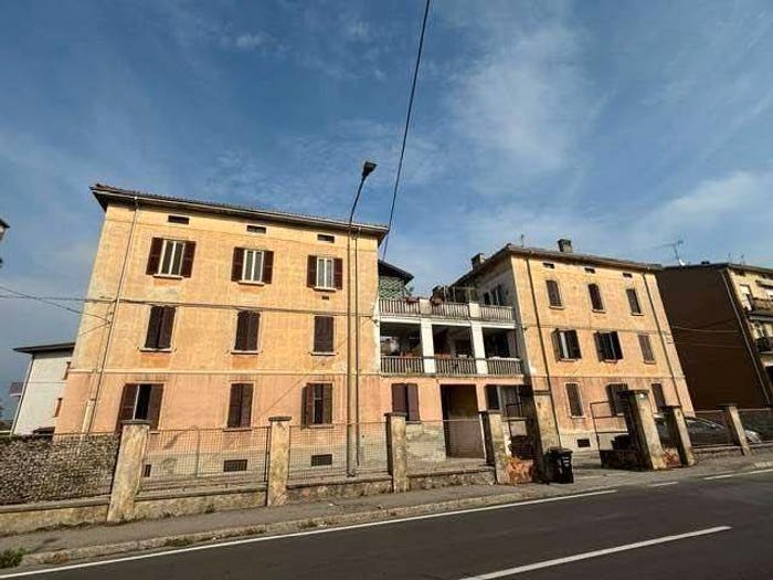 Appartamento quadrilocale in vendita in Centro, Soragna