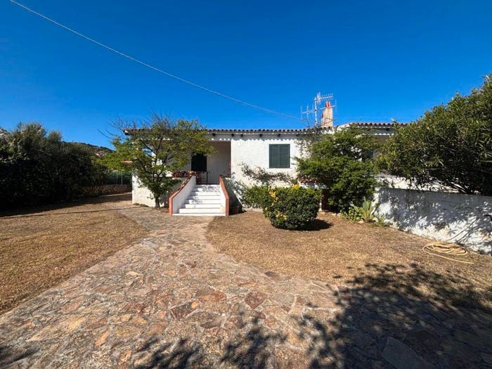 Casa con 6 locali in vendita in Strada Comunale CannigioneSaline, Cannigione, Arzachena