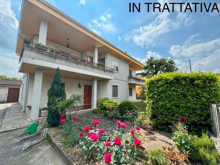 Appartamento quadrilocale in vendita in viabonincontro n, Centro, Calvisano