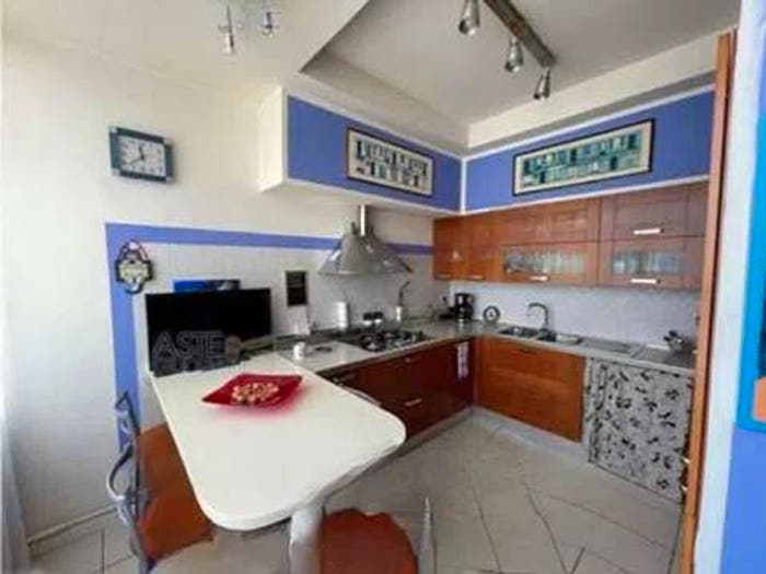 Appartamento con 6 locali in vendita in Via Carlo Rosselli, Castelfranco di Sotto
