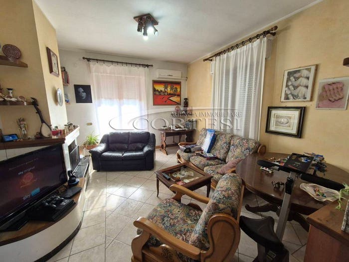 Appartamento quadrilocale in vendita in Via Donino Donini, Cinquemiglia, Città di Castello