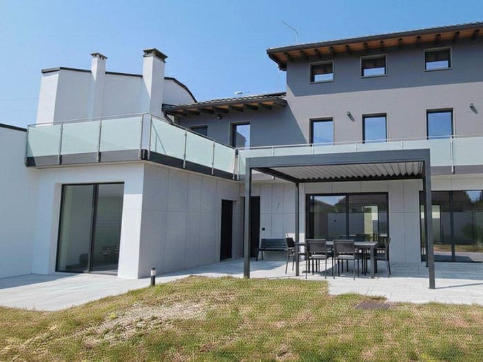 Casa con 6 locali in vendita in Via Calibri, San Zeno San Giuseppe, Cassola