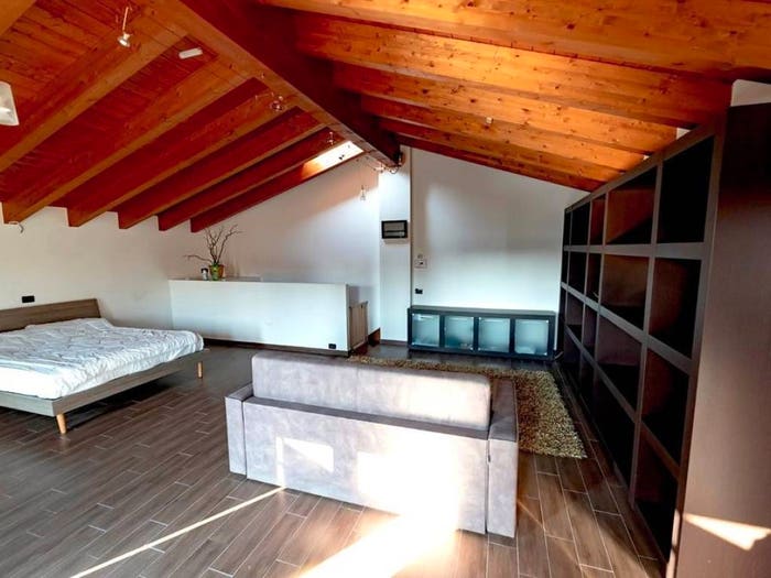 Casa con 6 locali in vendita in Via Frassino, Centro, Peschiera del Garda