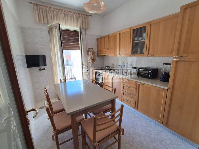 Appartamento bilocale in vendita in Via Pietro Testi, Fuorigrotta, Napoli