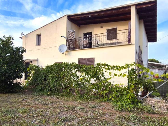 Casa quadrilocale in vendita in Via Montecatini, Loricina Seccia Tre Cancelli, Nettuno