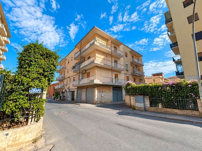 Appartamento con 5 locali in vendita in Viale Epipoli, Scala Greca Neapolis, Siracusa
