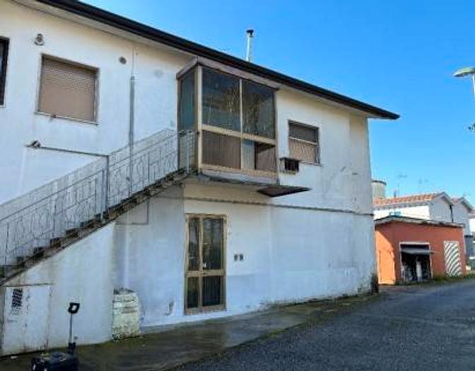 Appartamento trilocale in vendita in Via Claudia, Castello Di Brussa, Caorle