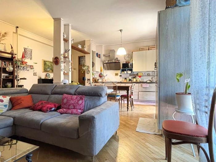 Appartamento quadrilocale in vendita in Via Sebastiano Fabroni, Saione, Arezzo