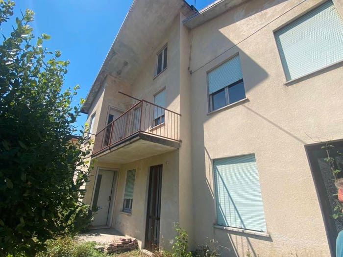 Casa con 6 locali in vendita in Centro, Torrebelvicino