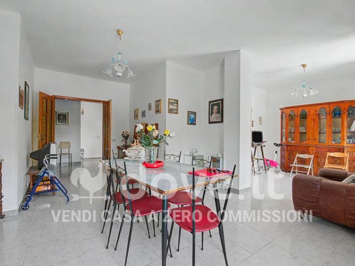 Appartamento quadrilocale in vendita in Strada provinciale, Centro, Galatina
