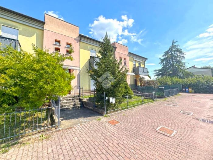 Appartamento trilocale in vendita in Via indipendenza, Gazzo