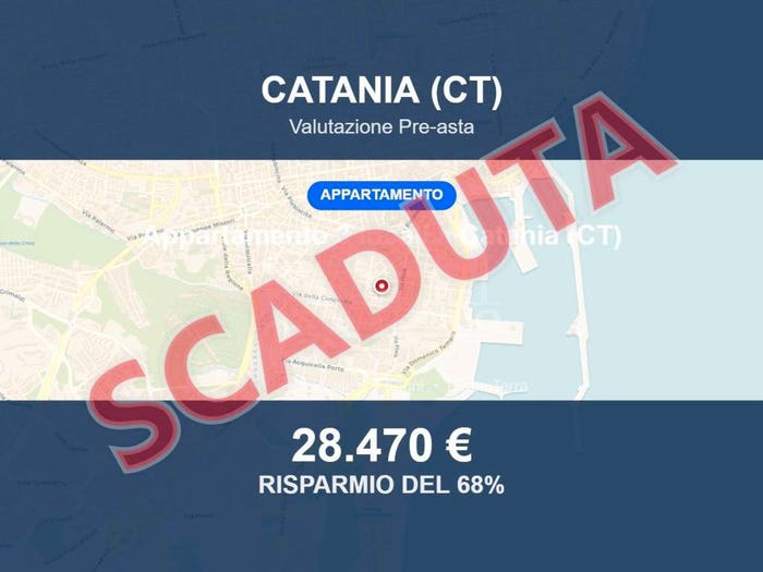 Appartamento trilocale in vendita in Via Alogna, Centro Storico Porto, Catania
