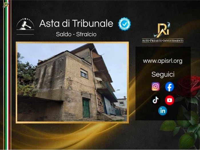 Appartamento quadrilocale in vendita in Via Pitagora, Centro, Spezzano Albanese