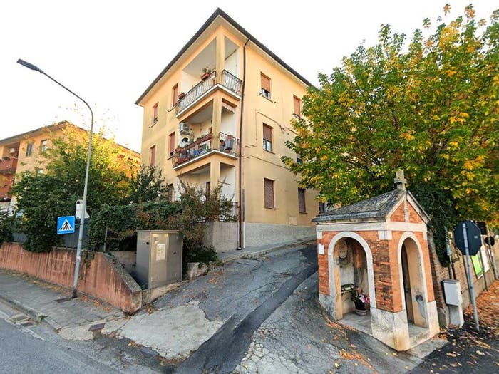 Appartamento quadrilocale in vendita in Via Alcide De Gasperi, Centro, Agugliano