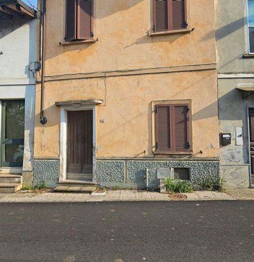 Casa quadrilocale in vendita in Strada Terruggia, San Germano, Casale Monferrato