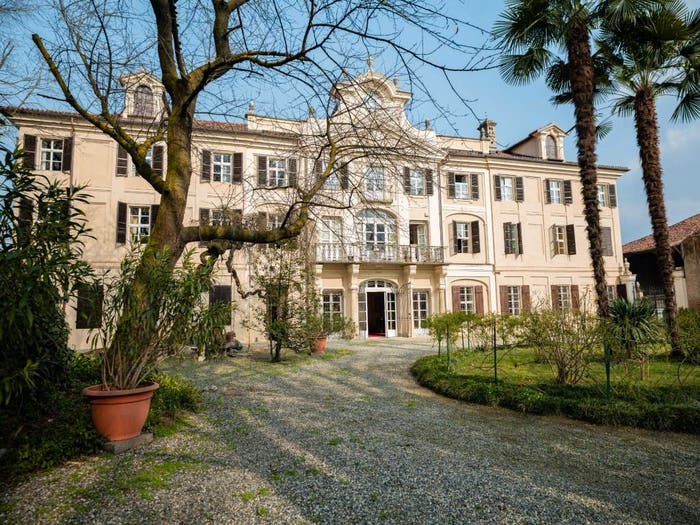 Appartamento con 6 locali in vendita in Via Martiri del Aprile, Centro Storico, Collegno