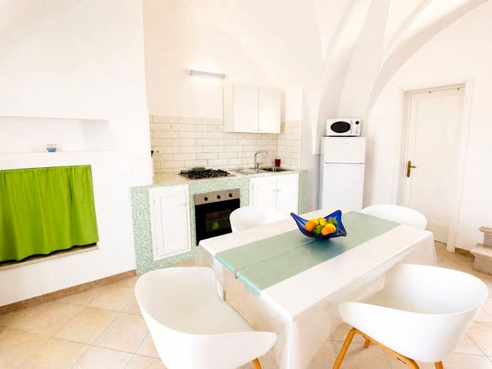 Casa bilocale in vendita in PresicceAcquarica