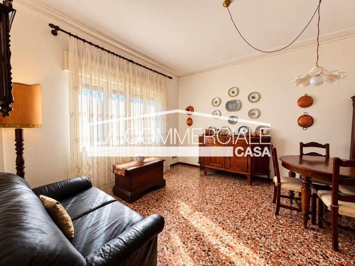 Casa con 6 locali in vendita in Centro, Mogliano Veneto