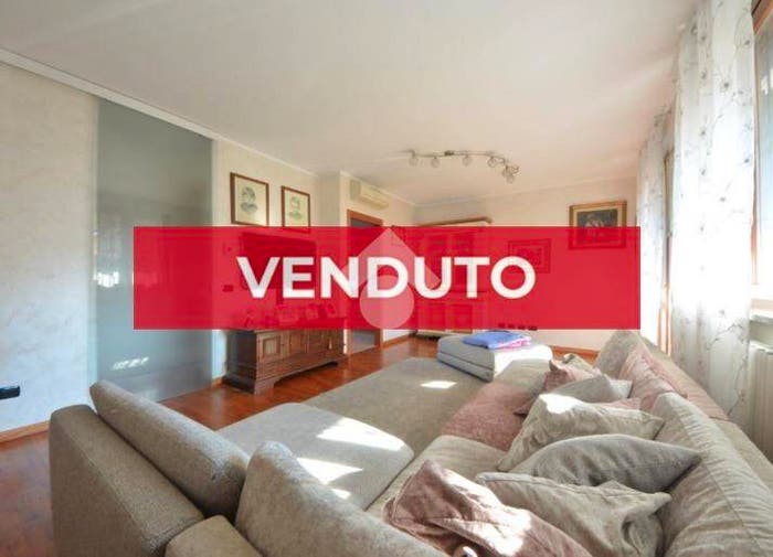 Casa quadrilocale in vendita in Via Enzo Biagi, Centro, Cambiago