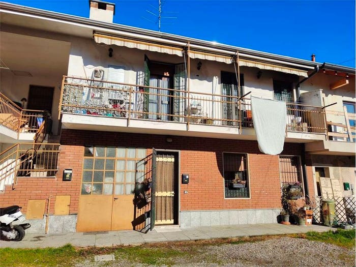 Appartamento trilocale in vendita in via I maggio, Centro, Ceriano Laghetto