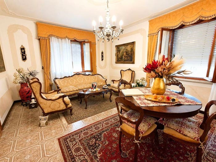 Casa con 6 locali in vendita in Via Roma, Centro, Arcade