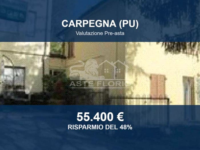 Casa con 6 locali in vendita in Vicolo Francioni snc, Centro, Carpegna