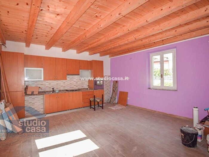 Appartamento trilocale in vendita in VIA SECONDO CREMONESI, Città Bassa Laghi, Lodi