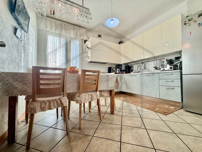 Appartamento con 5 locali in vendita in Via Niccolò Tommaseo, Centro, Abano Terme
