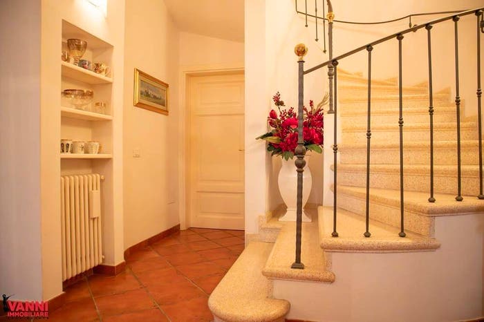 Appartamento con 6 locali in vendita in Viale della Vittoria, Marina di Cecina, Cecina