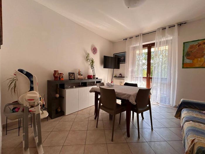 Appartamento con 5 locali in vendita in Via Giovanni XXIII, Centro, Beinette