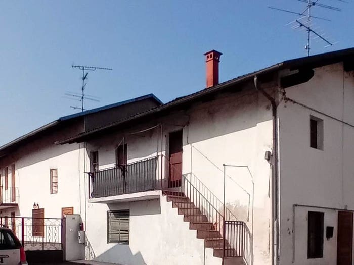 Casa quadrilocale in vendita in Via Parrocchiale, Oldenico
