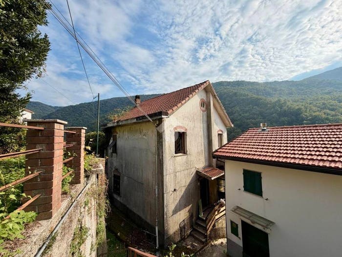 Casa con 5 locali in vendita in Via Mogadiscio, Cisiano, Bargagli