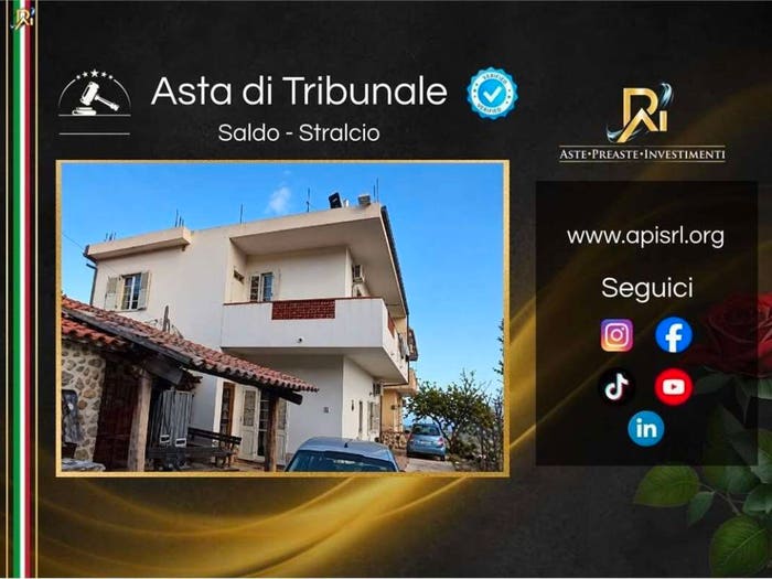 Appartamento con 6 locali in vendita in Contrada Volpe, Montauro
