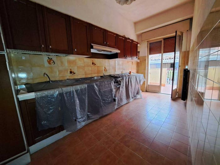 Appartamento trilocale in vendita in Via S T Sebastiano Romeo, Centro, Randazzo
