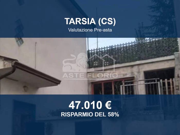 Appartamento quadrilocale in vendita in Via Olivella, Tarsia