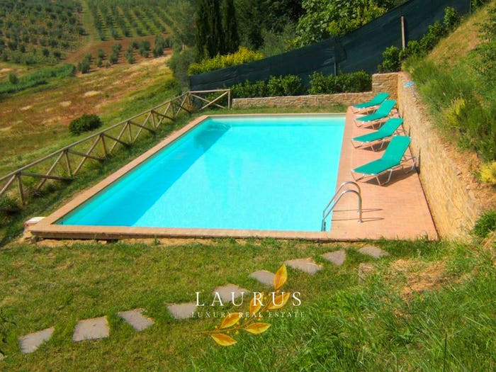 Casa con 6 locali in vendita in Via San Romolo, Figline Valdarno, Figline e Incisa Valdarno