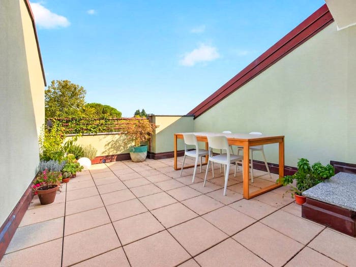 Appartamento con 5 locali in vendita in Viale Tazio Nuvolari, Centro, Arese