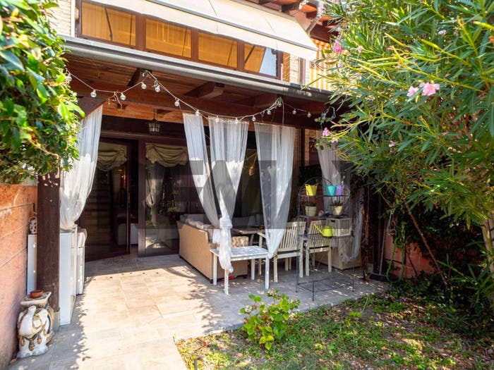Casa quadrilocale in vendita in Via Ernesto Ghirarduzzi, Paradigna Centro Torri, Parma
